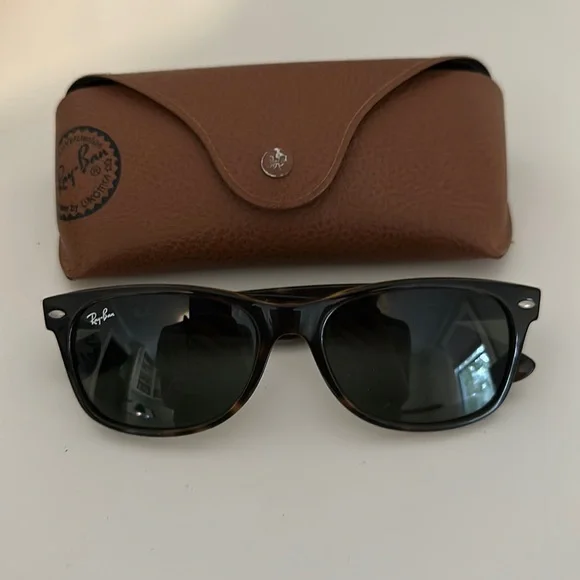 RayBan new wayfarers - gently worn! An Ode to the Ray-Ban New Wayfarer Sunglasses main image 4